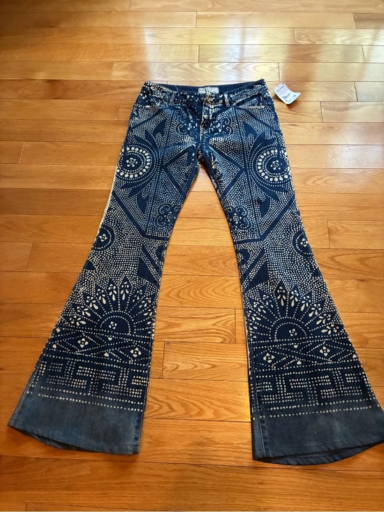 Free People Denim - NWT Free People Navy & Cream Printed Flare Malaya Jeans 28